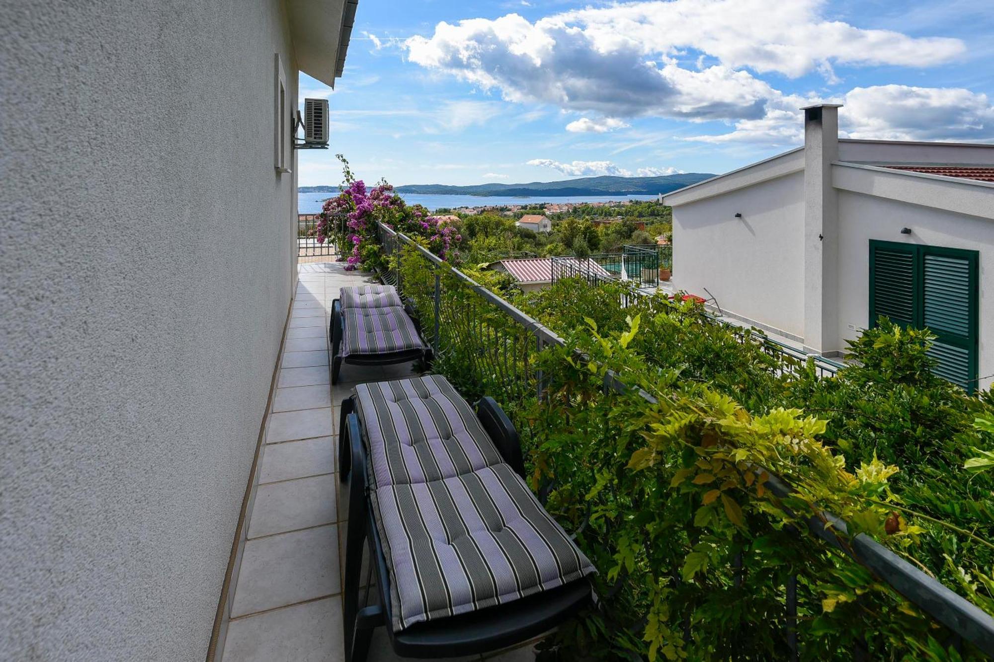 Apartments Villa Vida Оребич Екстер'єр фото